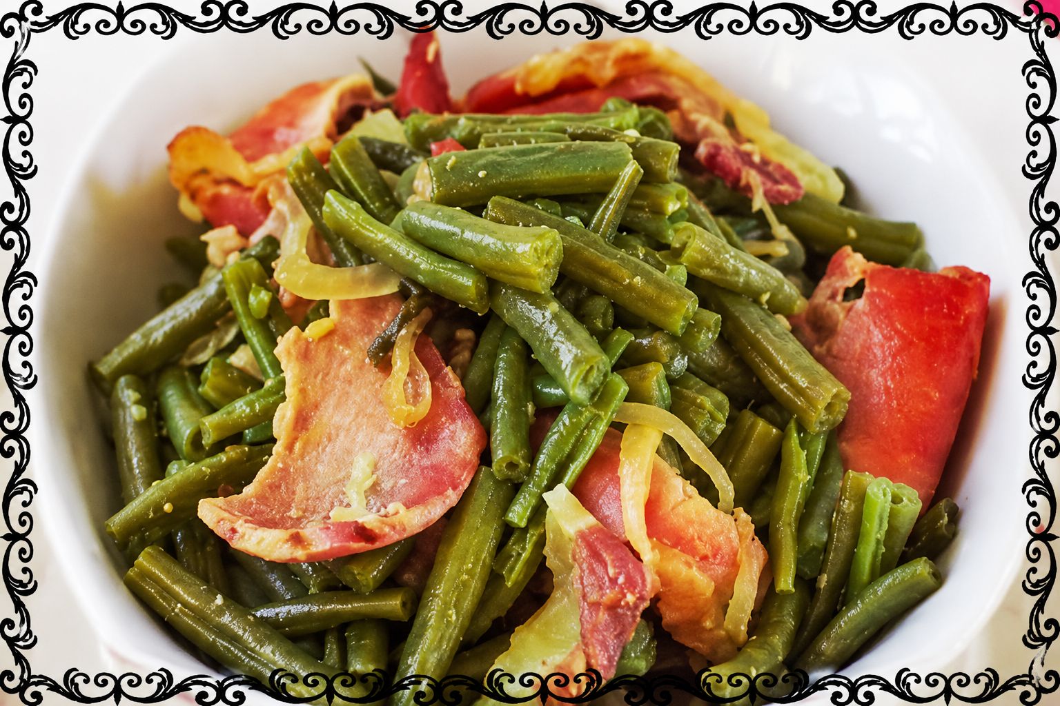 green beans with bacon and onion served from the slow cooker