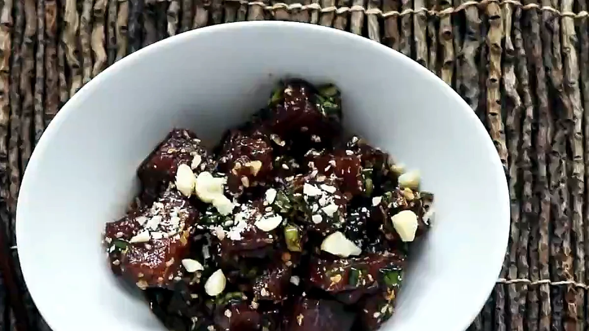 finished ahi poke bowl from above