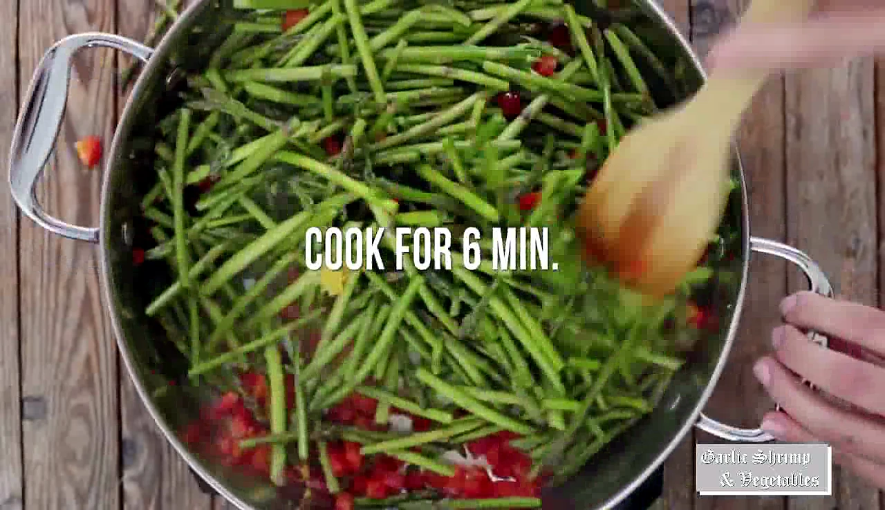 Vegetables cooking for six minutes