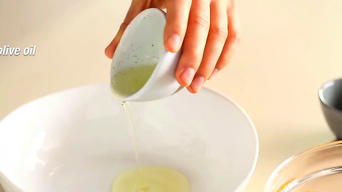 Olive oil added for spiced orange salad