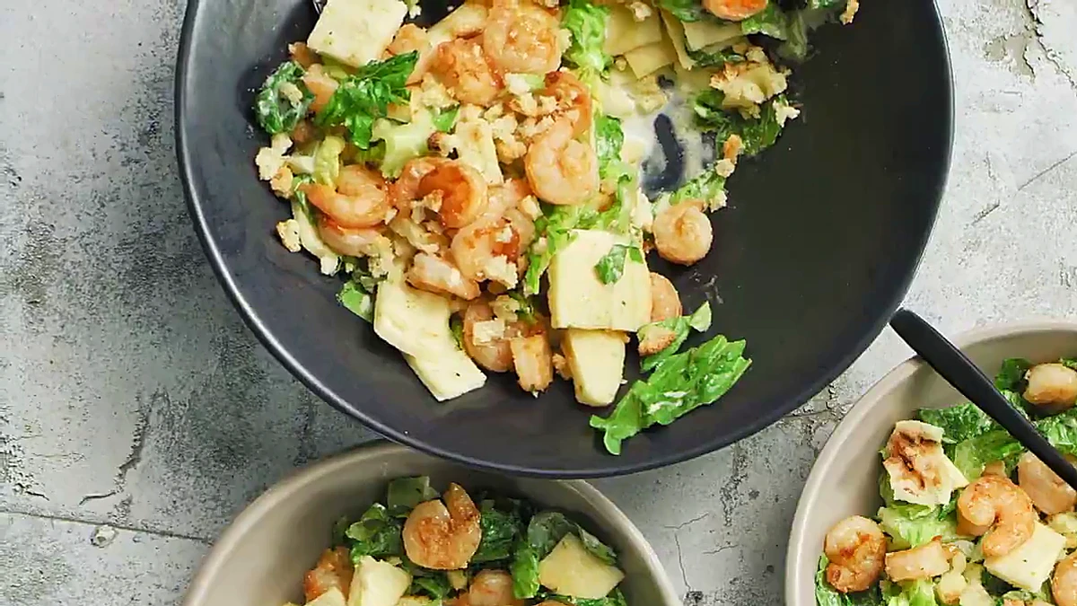 Finished spicy shrimp panzanella bowls