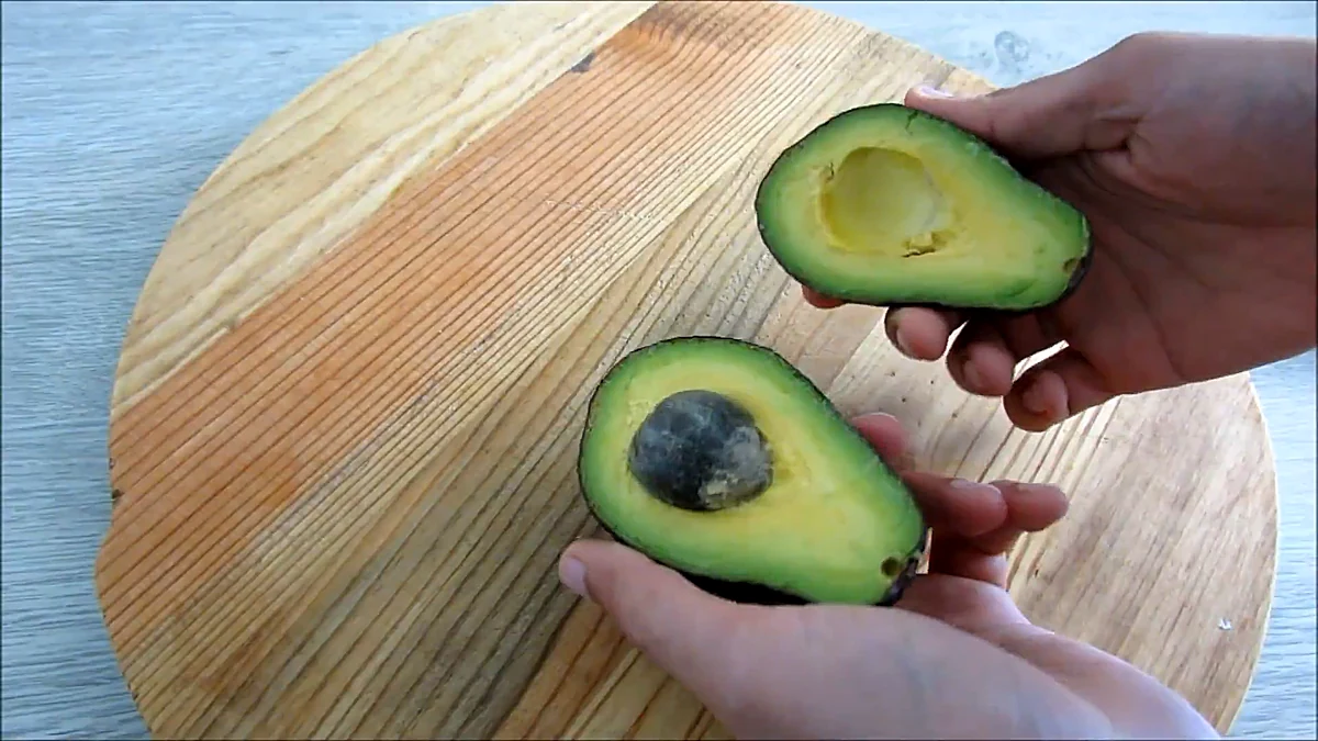 Avocado cut open into two halves