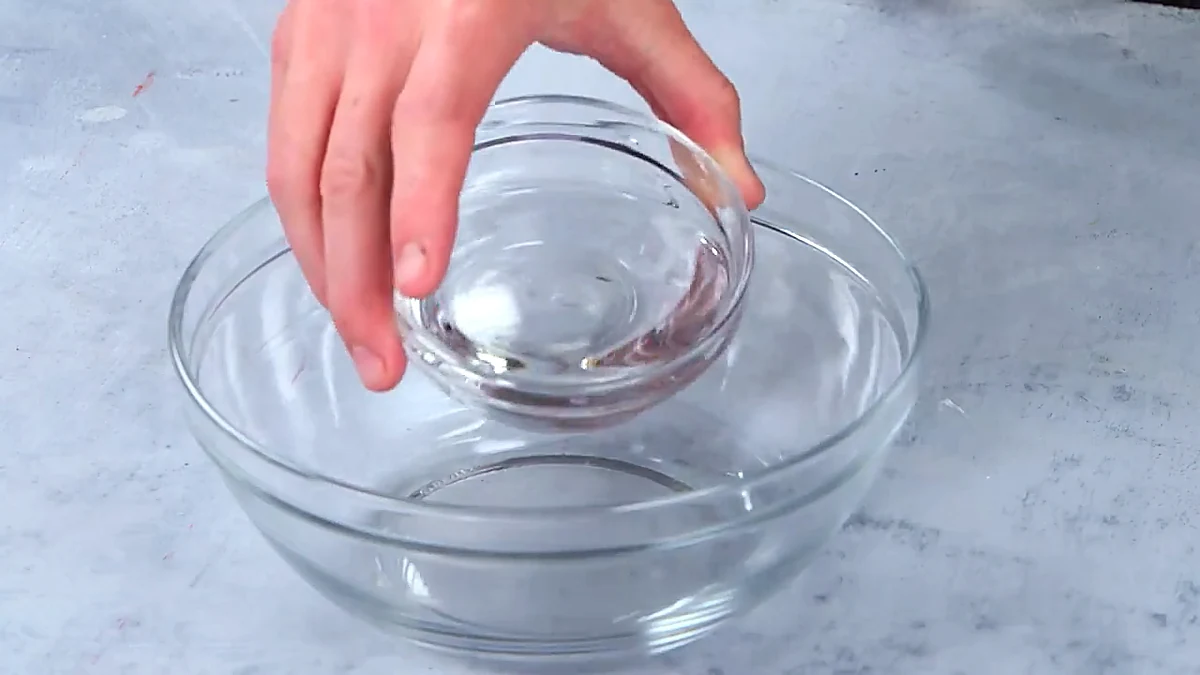 Water poured into a bowl for braising sauce