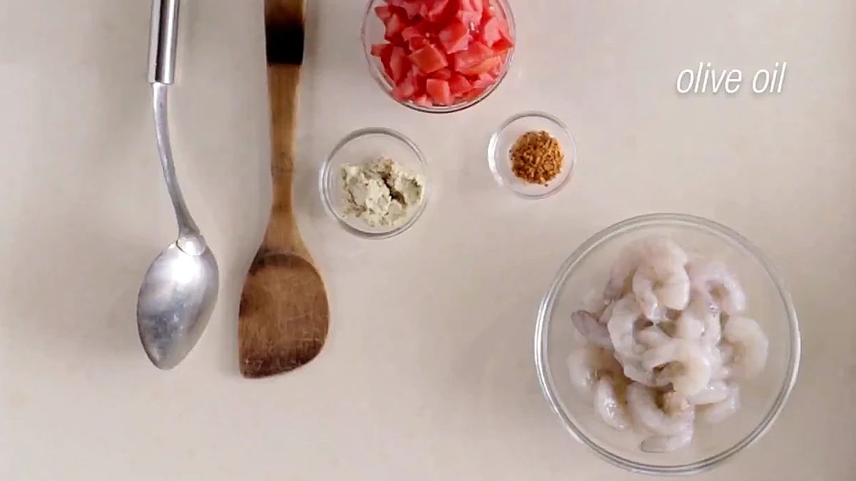 Tomato Garlic Shrimp with Creamy Corn and Maple Sticky Bread ingredients